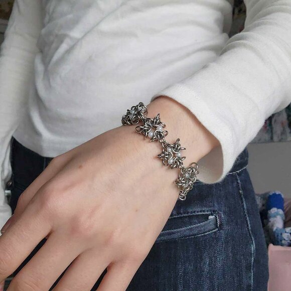 Vintage silver fairy flower chainmail chunky silver bracelet - Picture 10 of 10